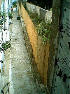 cimitero porto azzurro 1