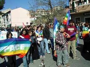 studenti corteo pace