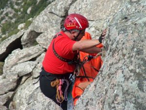 Protezione Civile  CAI  ES 10