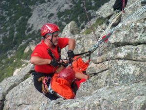 Protezione Civile  CAI  ES 11