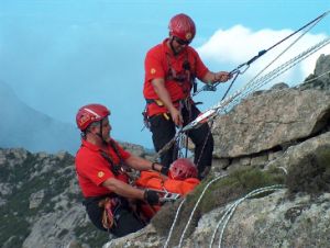 Protezione Civile  CAI  ES 16