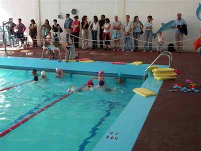 bimbi piscina