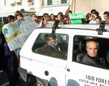 corteo studenti preside borraccini