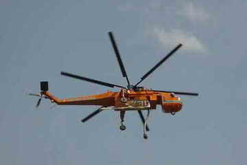 elicottero antincendio Erikson S64