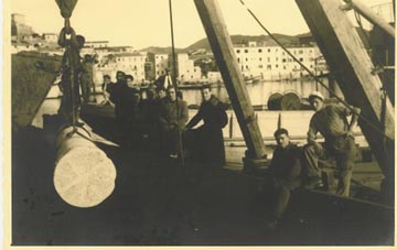 storica granito carico colonna  portoferraio 6