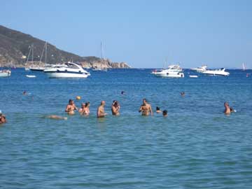 Spiaggia marina di  Campo 2008 3