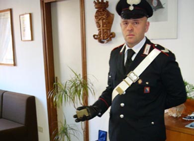 Carabinieri sequestro hashish gen 2009