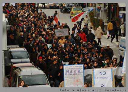 Manifestazione elettrodotto  beneforti  3