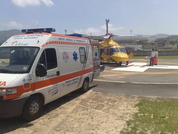elicottero e ambulanza
